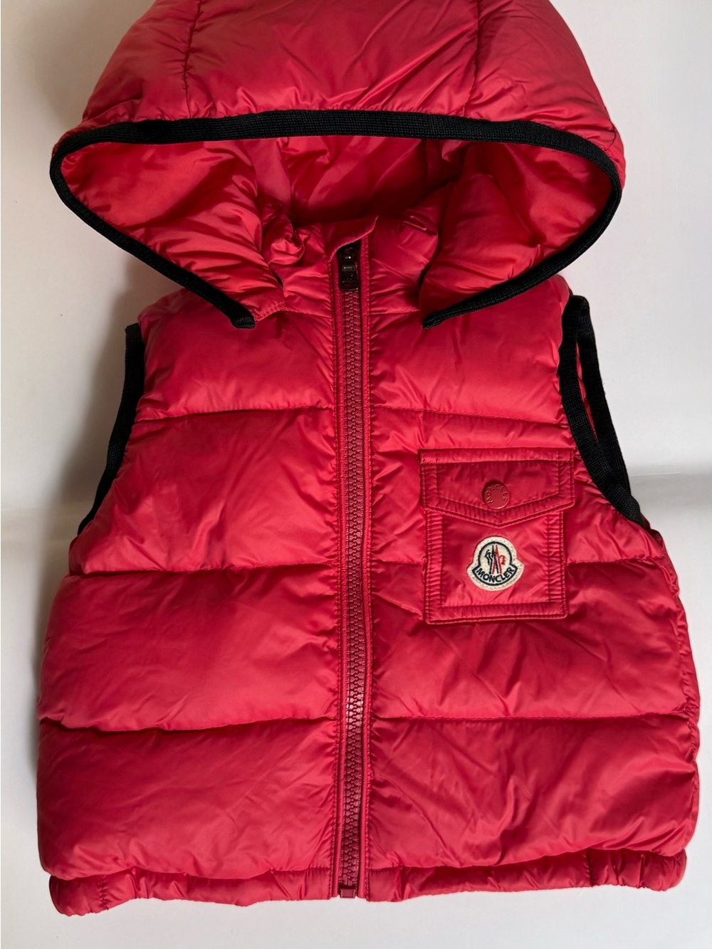 Moncler Unisex Baby Red Down Hooded Puffer Vest Full Zip Nylon Shell Size 9/12M